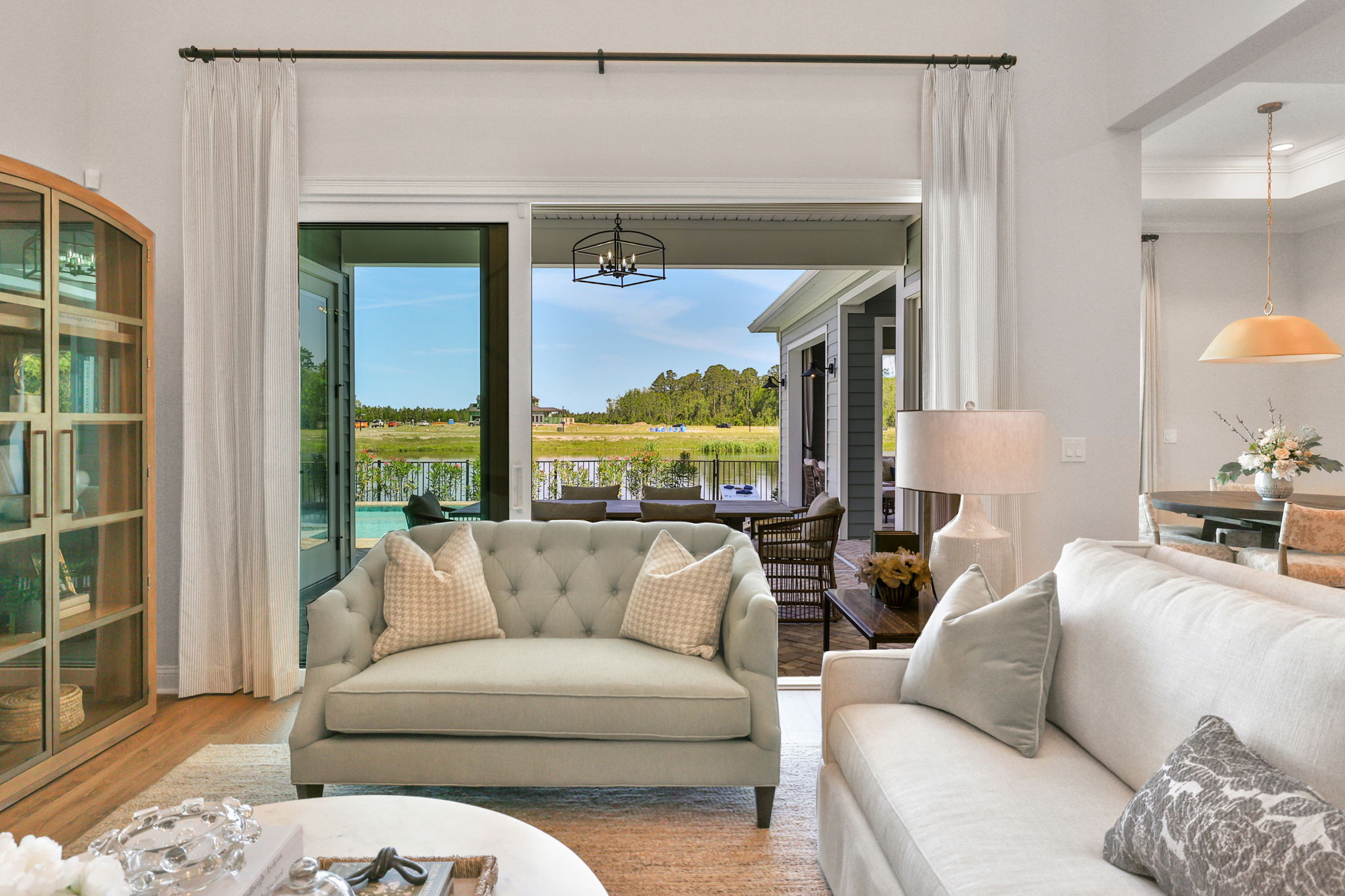 Dosite Homes in Mariposa at EverRange